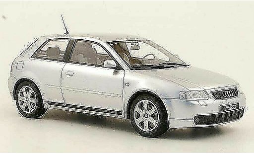 Audi S3 berline 1/18 Ottomobile (8L) grise metallisee miniature
