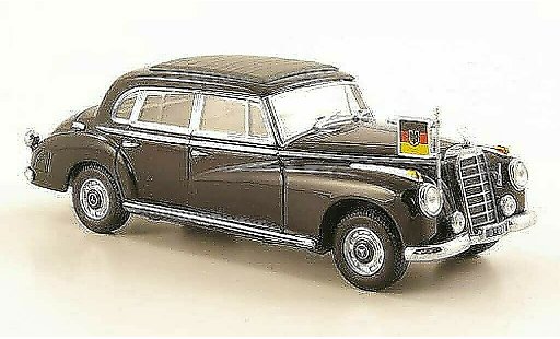 Mercedes 300 Base 1/43 Minichamps (W186 III) noire Konrad Adenauer miniature