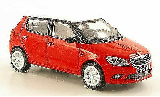 Skoda Fabia II 1/43 Abrex rouge avec blancheem toit et Felgen 2010 miniature