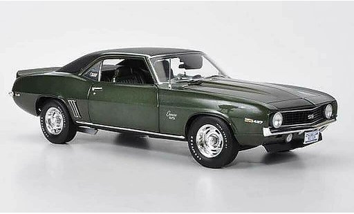Chevrolet Camaro SS 1/18 Highway 61 1969 Baldwin Motion verte/mat noire miniature