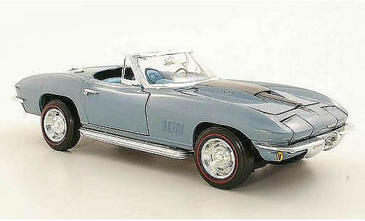 Chevrolet Corvette Convertible 1/18 Ertl C2 Cabriolet (C2) grise metallisee bleu/noire 1967 miniature
