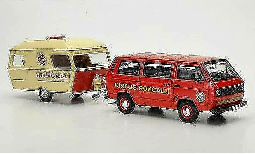 Volkswagen T3 A 1/43 Premium ClassiXXs Bus avec Wohnanhanger Circus Roncalli miniature
