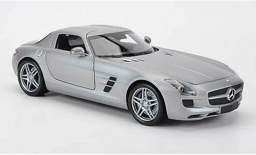 Mercedes SLS Coupe 1/18 Minichamps coupe AMG grise 2010 miniature