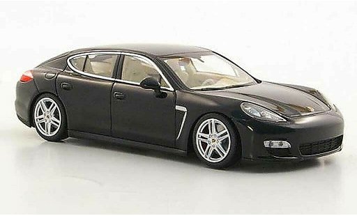 Porsche Panamera Turbo S 1/43 Minichamps noire 2011 miniature