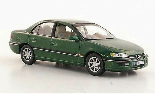 Opel Omega B MV6 1/43 Hachette B verte (ohne Magazin) 1994 miniature