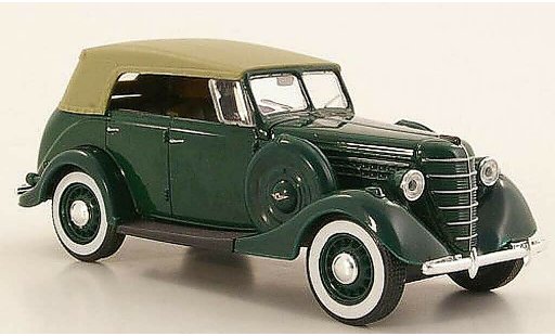 Gaz 11-40 Ferm&Atilde;&copy; 1/43 Nash Avtoprom verte ferm&Atilde;&copy;es capote miniature