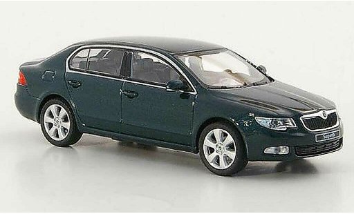 Skoda Superb 2009 1/43 Abrex II verte miniature