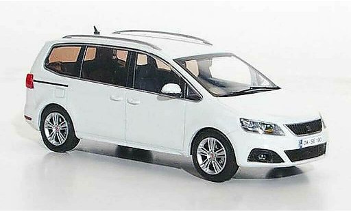 Seat Alhambra Base 1/43 Hachette blanche 2010 miniature