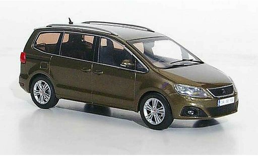 Seat Alhambra Base 1/43 Hachette marron 2010 miniature
