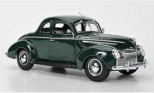 Ford Deluxe Coupe 1/18 Maisto Tudor verte 1939 miniature