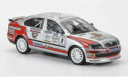 Skoda Octavia Cup 1/43 Abrex No.1 J.Paasonen 2005 miniature