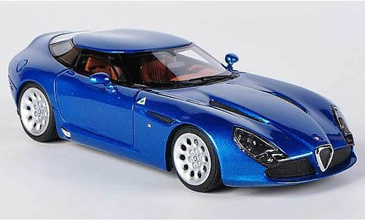 Alfa Romeo Giulia TZ3 Stradale 1/43 Look Smart bleu miniature