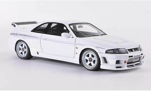 Nissan Skyline R33 1/43 HPI Nismo 400R blanche RHD miniature