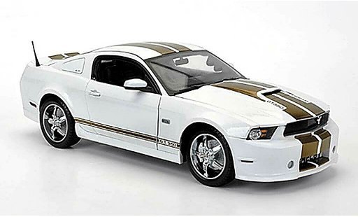 Shelby GT 350 2012 1/18 Shelby Collectibles blanche avec goldenen bandes miniature