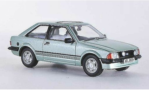 Ford Escort Ghia 1/43 Vanguards 1.6 verte RHD miniature
