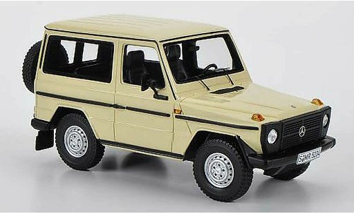 Mercedes Classe G Base 1/43 Spark (W460) beige 1979 miniature