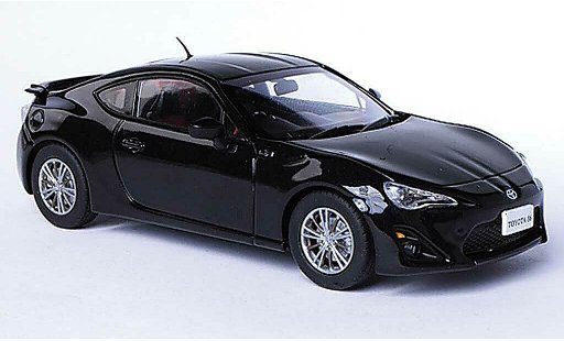 Toyota 86 2012 1/43 Ebbro noire RHD miniature