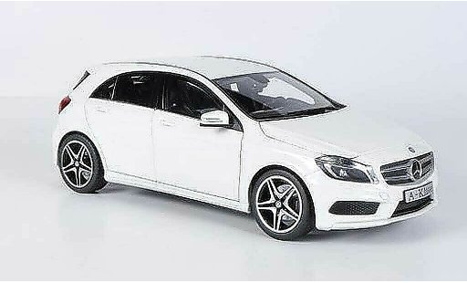 Mercedes Classe A Base 1/18 Norev (W176) blanche 2012 miniature