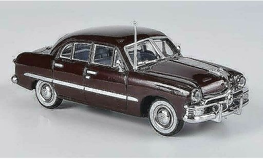 Ford Custom Sedan 1/43 American Heritage Models 4-portes marron miniature