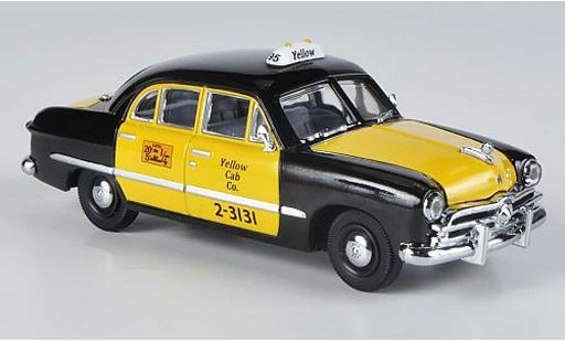 Ford Custom Taxi 1/43 American Heritage Models 4-portes Sedan Yellow Cab Co. noire/jaune miniature