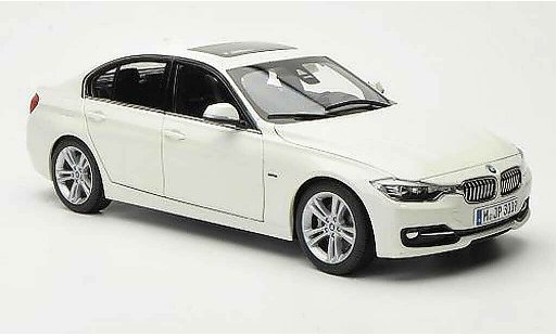 Bmw 335 berline 1/18 Paragon F30 3er blanche 2012 miniature