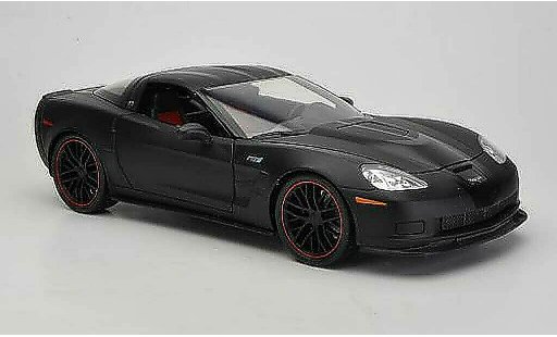 Chevrolet Corvette Coupe 1/18 Jada Toys C6 mat noire/noire 2009 miniature