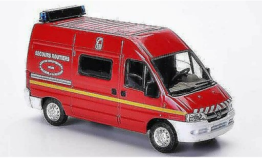 Peugeot Boxer Base 1/43 Solido Secours Routiers - Indre (F) miniature