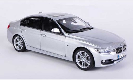 Bmw 330 berline 1/18 Paragon F30 3er grise 2012 miniature