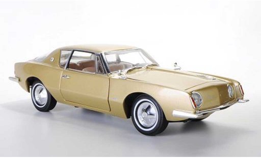 Studebaker Avanti Base 1/18 Signature beige 1963 miniature