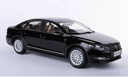 Volkswagen Passat B7 1/18 Paudi (NMS) noire Asien-Version 2011 miniature