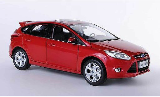 Ford Focus RS 1/18 Paudi S MkIII rouge Asien-Version 2012 miniature