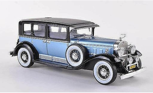 Cadillac V16 Sedan 1/43 WhiteBox bleue/noire 1 miniature