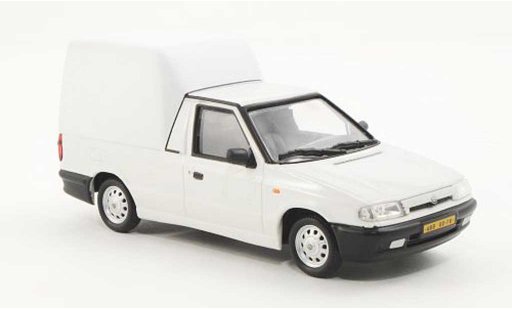 Skoda Felicia Pick-Up 1/43 Abrex blanche/blanche 1996 miniature
