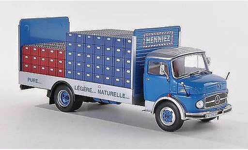 Mercedes LP 911 Base 1/43 IXO Henniez 1969 miniature