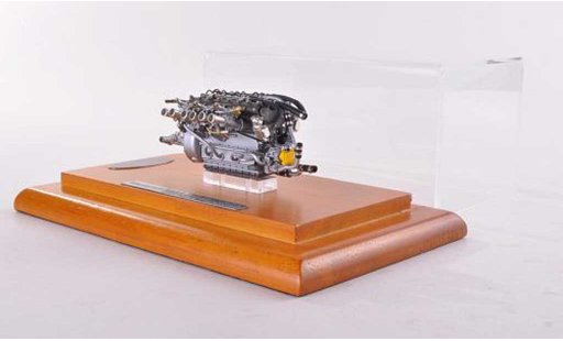 Maserati 300 Base 1/18 CMC S Motor 1956 miniature