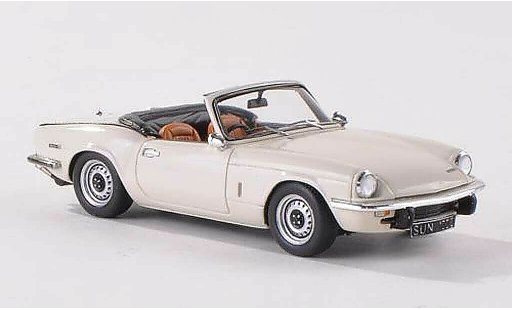 Triumph Spitfire 1971 1/43 Spark MK4 beige RHD miniature