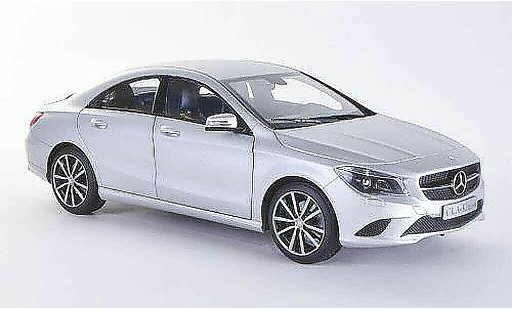 Mercedes CLA Base 1/18 Norev (C117) matgrise 2013 miniature