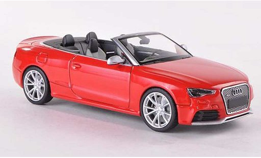 Audi RS5 cab 1/43 Minichamps cabriolet Cabriolet rouge 2012 miniature