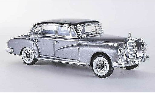 Mercedes Adenauer Base 1/43 Rio grise 1951 miniature