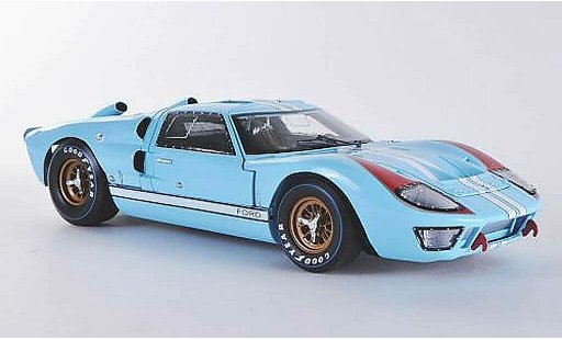 Ford GT40 Mk II 1/18 Shelby Collectibles GT 40 IIbleu avec blancheen bandes 1966 miniature