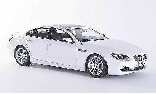 Bmw 640 F06 1/18 Paragon i Gran Coupe blanche 2012 miniature