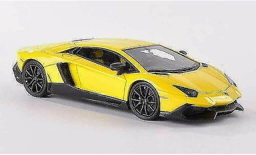 Lamborghini Aventador LP720-4 1/43 Look Smart jaune 50. anniversaire miniature