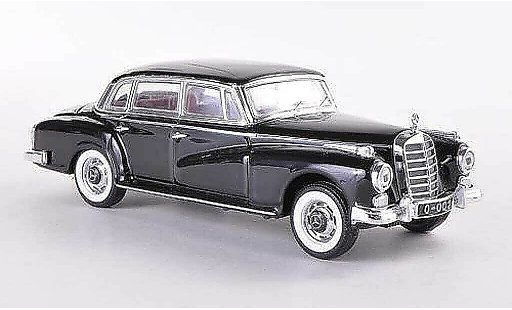 Mercedes Adenauer Base 1/43 Rio noire 1951 miniature