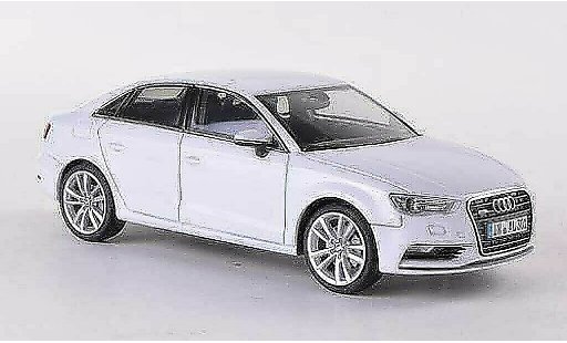 Audi A3 berline 1/43 Herpa blanche 2013 miniature