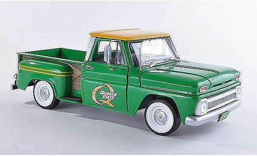 Chevrolet C-10 Pickup 1/18 Greenlight Stepside Quaker State vert 1965 miniature