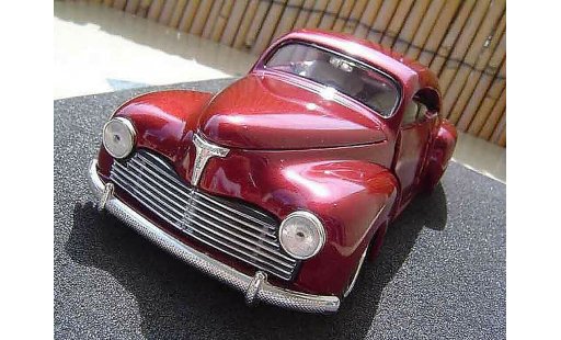 Peugeot 203 coupe 1/18 Solido hot rod miniature