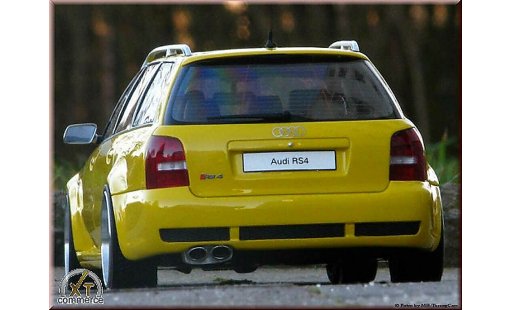 Audi RS4 avant 1/18 Ottomobile B5 jaune jantes audi 19 pouces miniature