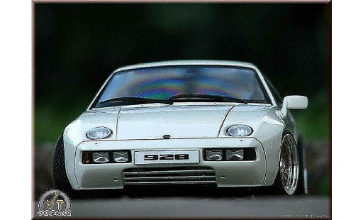 Porsche 928 Base 1/18 Autoart Jantes BBS en aluminium d'origine - Gold Anodized miniature
