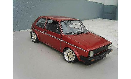 Volkswagen Golf GTI 1/18 Solido rouge mk1 1982 grands feux miniature