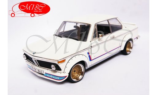 Bmw 2002 Turbo 1/18 Anson blanche jantes bbs nid d'abeille miniature